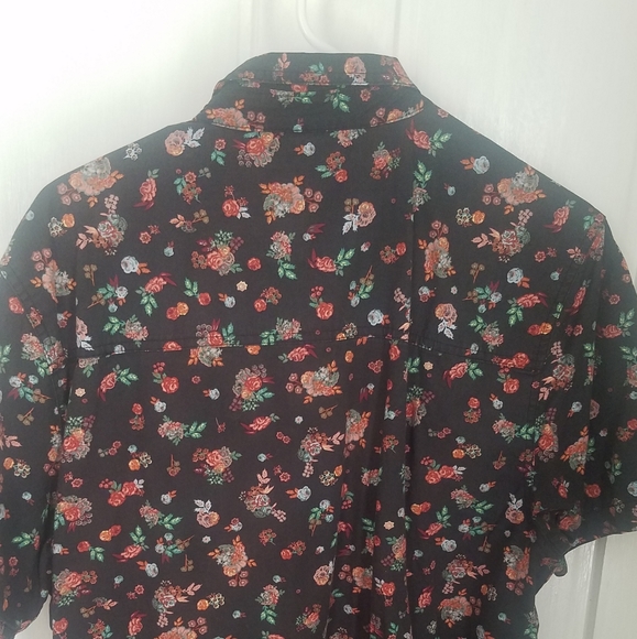 Dravus Floral Print Button up Shirt - Picture 2 of 3